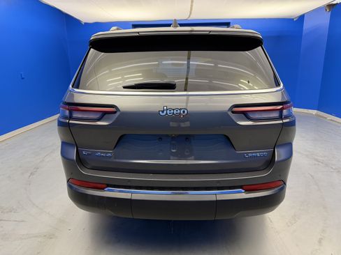 Used 2022 Jeep Grand Cherokee L Laredo w/ Luxury Tech Group I AWD/4WD image 6
