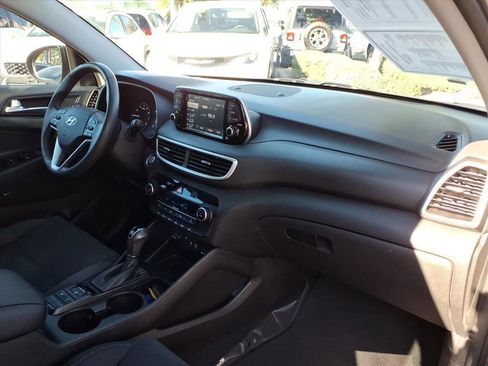 Used 2019 Hyundai Tucson Night w/ Cargo Package image 11