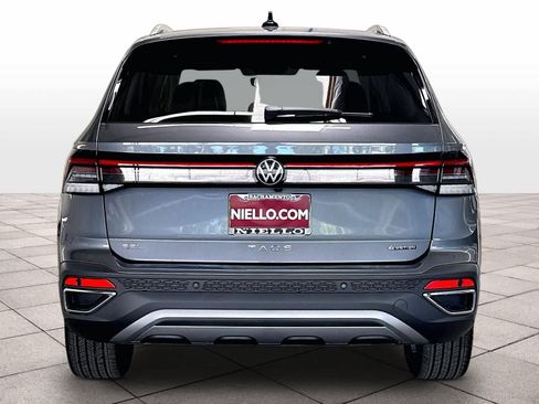 New 2026 Volkswagen Taos SEL AWD/4WD image 4