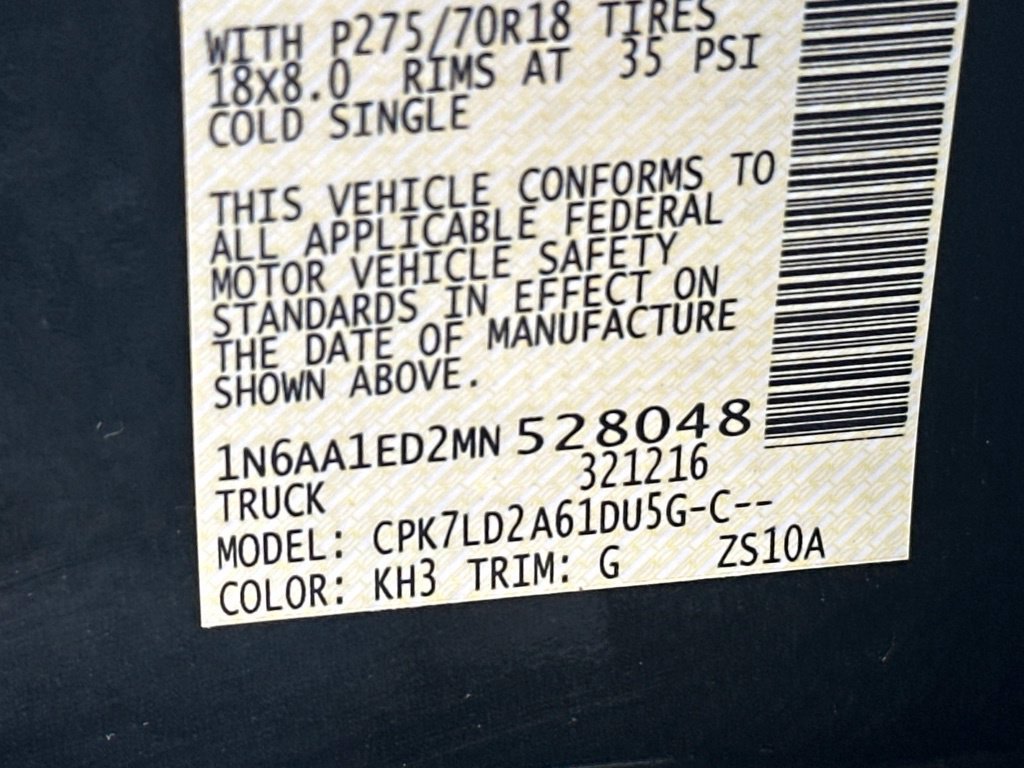 Used 2021 Nissan Titan PRO-4X w/ Pro-4x Convenience Package AWD/4WD image 39