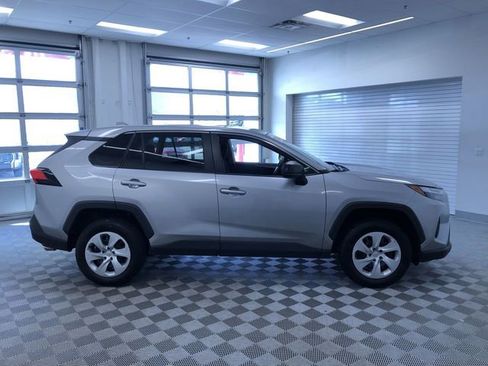 Certified 2024 Toyota RAV4 LE AWD/4WD image 33