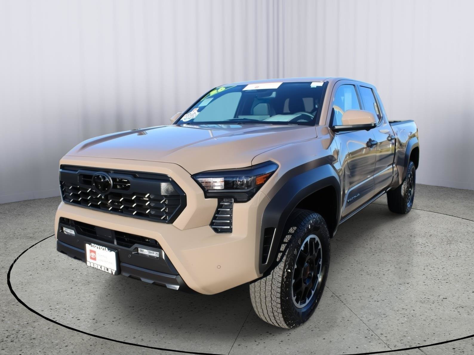 Certified 2026 Toyota Tacoma TRD Off-Road w/ TRD Off Road Premium Package AWD/4WD image 4