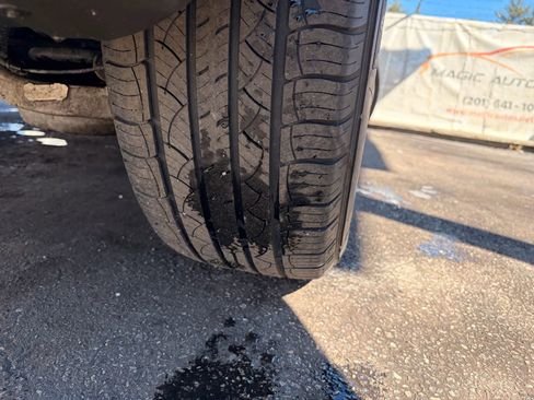 Used 2016 Lincoln MKX Select w/ Select Plus Package image 43