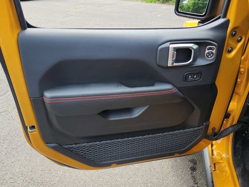 New 2026 Jeep Wrangler Unlimited Rubicon AWD/4WD image 8