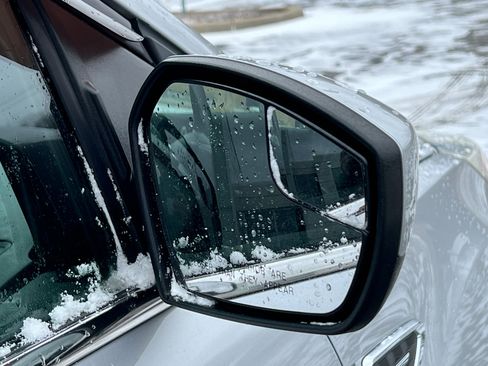 Used 2018 Ford Escape SE image 38