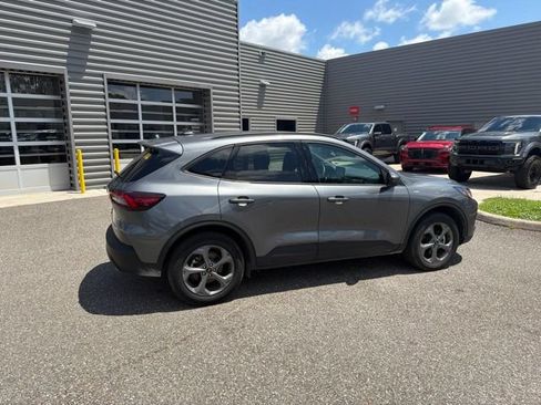 Used 2025 Ford Escape ST-Line Select AWD/4WD image 4