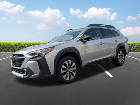 Used 2024 Subaru Outback Limited AWD/4WD image 9