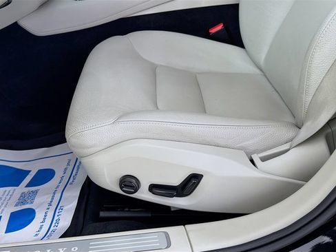 Used 2023 Volvo S90 B6 Plus w/ Protection Package Premier AWD/4WD image 25