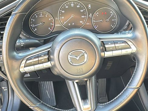 Used 2022 MAZDA MAZDA3 s image 12