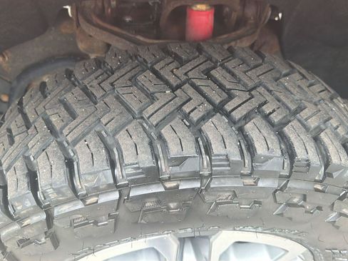 Used 2022 GMC Sierra 3500 Pro w/ Convenience Package AWD/4WD image 16