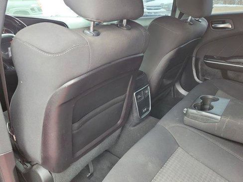 Used 2019 Dodge Charger GT image 10