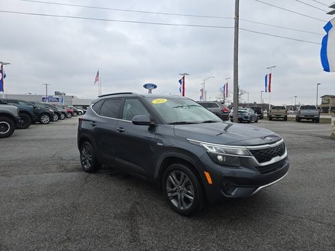 Used 2021 Kia Seltos S image 3