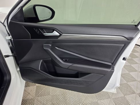 Used 2019 Volkswagen Jetta SEL FWD image 44