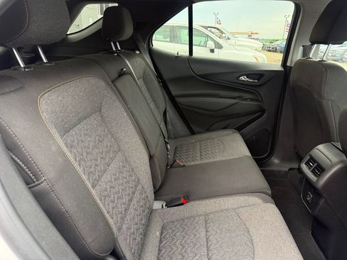 Used 2024 Chevrolet Equinox LT AWD/4WD image 39
