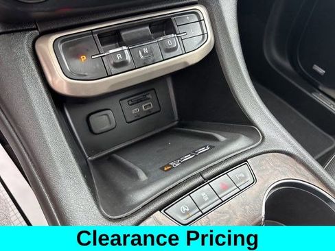 Used 2020 GMC Acadia Denali w/ Denali Ultimate Package image 27