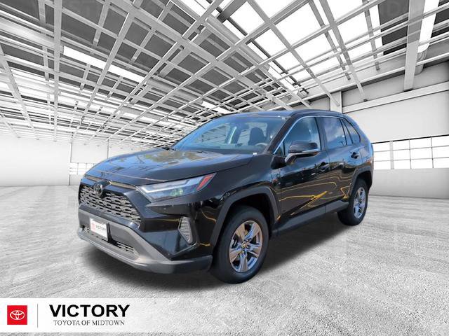 Certified 2025 Toyota RAV4 XLE FWD image 9