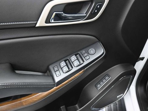 Used 2019 GMC Yukon Denali image 18