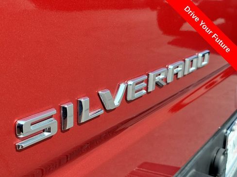 Used 2021 Chevrolet Silverado 1500 LT RWD image 26