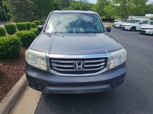 Used 2015 Honda Pilot LX image 6
