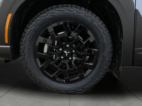 New 2026 Mitsubishi Outlander AWD image 12