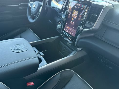 New 2026 RAM 1500 Laramie AWD/4WD image 14