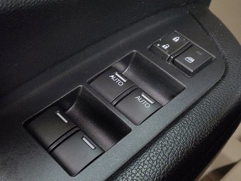 Used 2017 Honda Pilot EX-L image 27