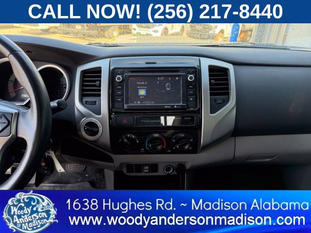Used 2015 Toyota Tacoma 4x4 Double Cab w/ TRD Sport Package image 11