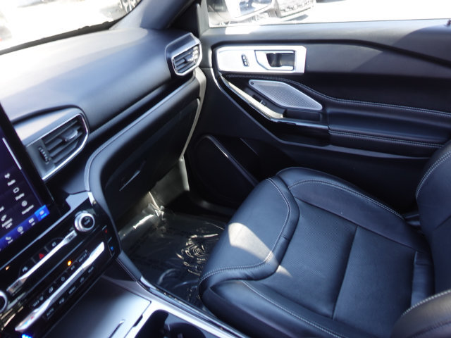 Used 2022 Ford Explorer ST w/ Equipment Group 401A AWD/4WD image 22