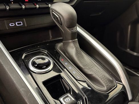 Used 2024 Chevrolet Silverado 1500 LT Trail Boss w/ LT Trail Boss Premium Package image 35