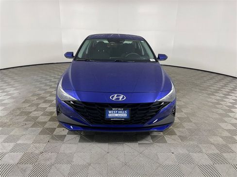 Used 2022 Hyundai Elantra SEL w/ Preferred Accessory Package image 25