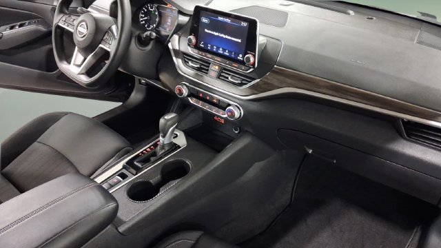 Used 2026 Nissan Altima 2.5 SV AWD/4WD image 16