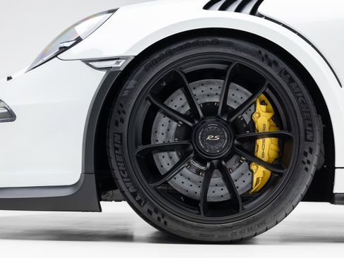 Used 2016 Porsche 911 GT3 RS image 19