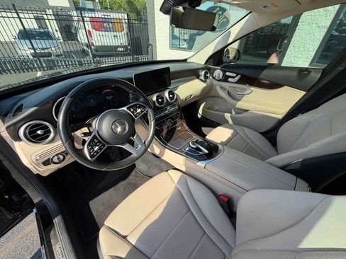 Used 2021 Mercedes-Benz C 300 4MATIC Sedan w/ Premium Package image 53