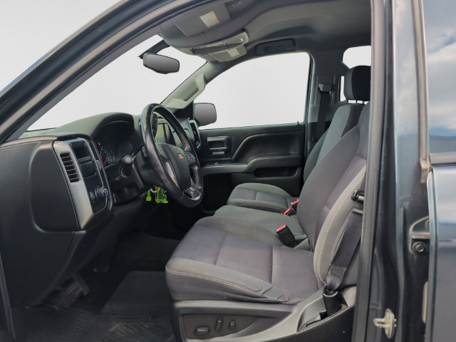 Used 2018 Chevrolet Silverado 1500 LT w/ Texas Edition RWD image 11