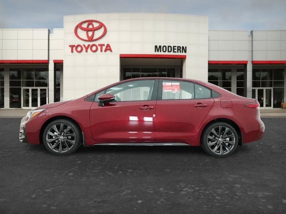 New 2026 Toyota Corolla XSE FWD image 2