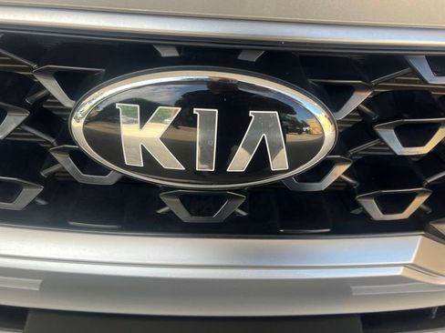 Certified 2021 Kia Sorento LX AWD/4WD image 29