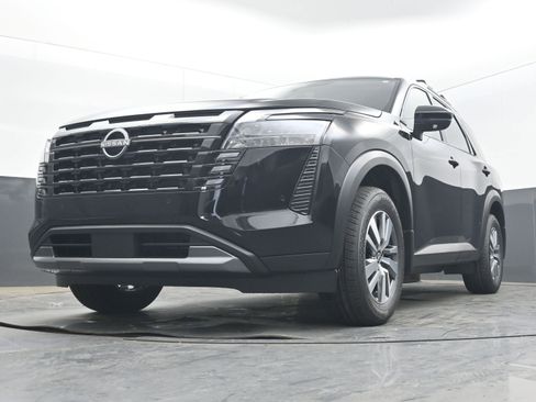 New 2026 Nissan Pathfinder SL FWD image 25