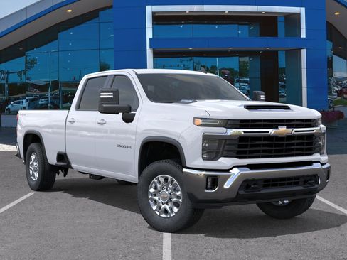 New 2026 Chevrolet Silverado 3500 LT w/ Convenience Package AWD/4WD image 31