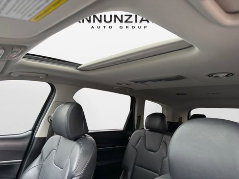Certified 2023 Kia Telluride S w/ S Sunroof Package image 30
