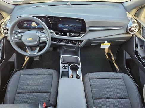 New 2026 Chevrolet Equinox LT w/ Safety and Technology Package FWD image 14