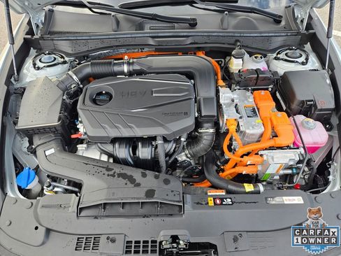 Used 2025 Hyundai Sonata Limited FWD image 18