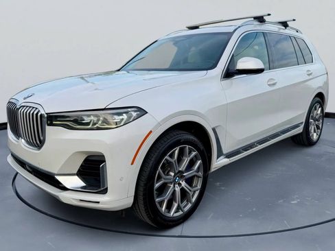 Used 2019 BMW X7 xDrive40i w/ Premium Package AWD/4WD image 3
