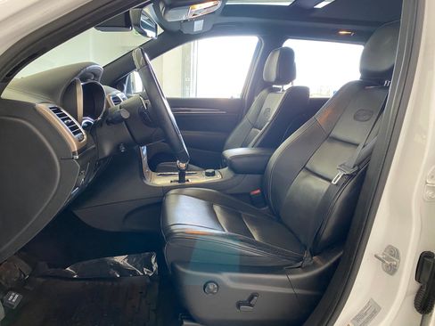 Used 2015 Jeep Grand Cherokee Overland w/ Advanced Technology Group image 5