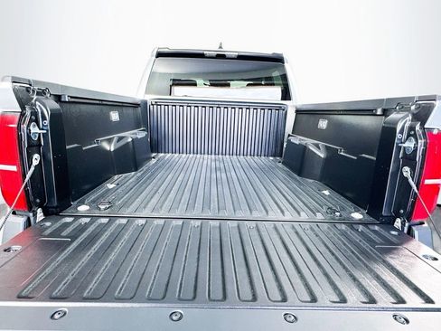 New 2026 Toyota Tacoma SR image 25