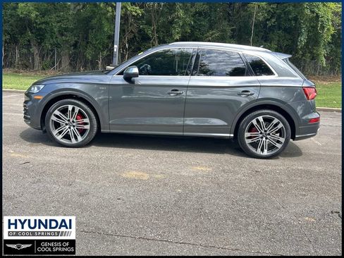 Used 2018 Audi SQ5 Prestige AWD/4WD image 4