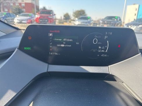 Used 2025 Toyota Prius LE image 8