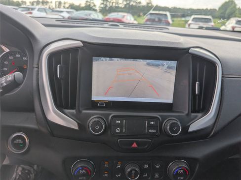 Used 2019 GMC Terrain SLT w/ Preferred Package FWD image 28