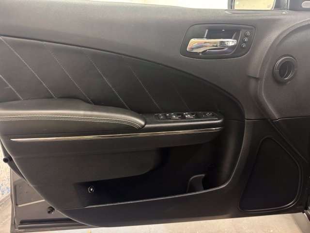 Used 2016 Dodge Charger SRT Hellcat RWD image 23