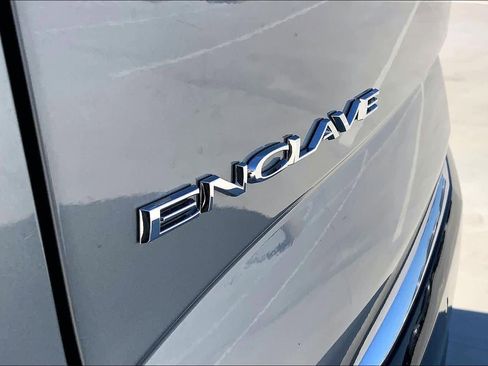 Used 2023 Buick Enclave Essence w/ Experience Buick Package image 28