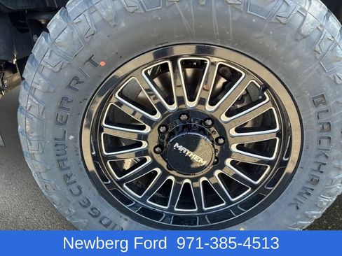 Used 2025 Ford F350 Lariat w/ FX4 Off-Road Package AWD/4WD image 15